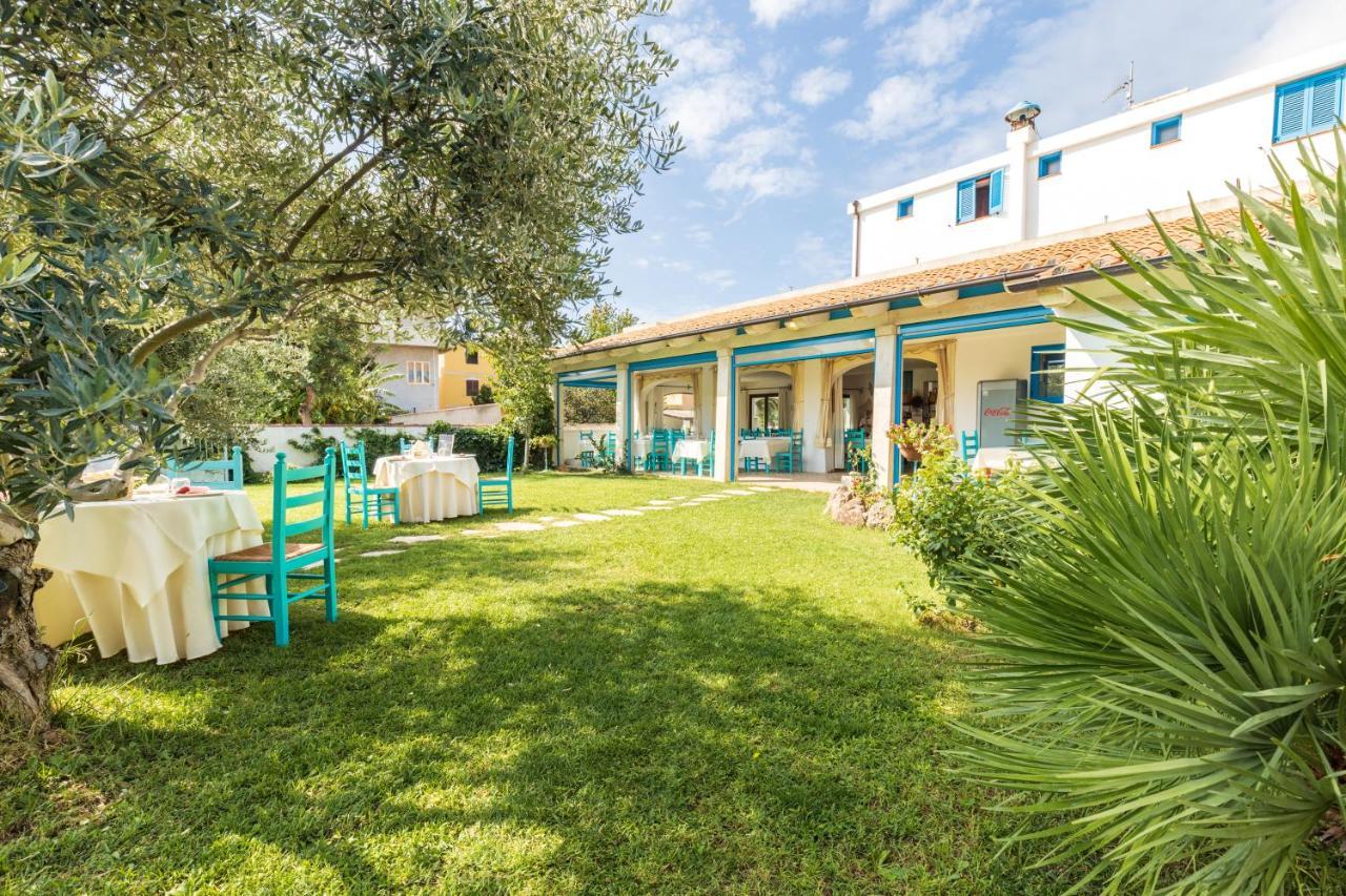 Hotel S'Ortale Con Parcheggio Interno E Ristorante All'Aperto オロゼーイ エクステリア 写真