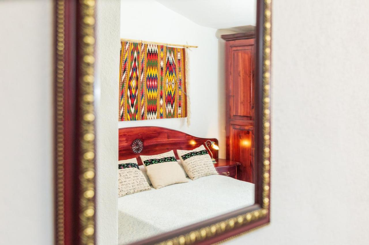 Hotel S'Ortale Con Parcheggio Interno E Ristorante All'Aperto オロゼーイ エクステリア 写真