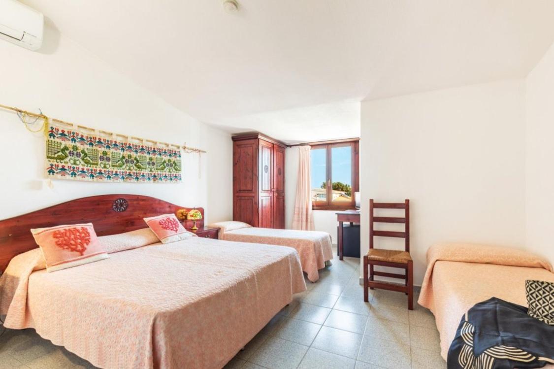 Hotel S'Ortale Con Parcheggio Interno E Ristorante All'Aperto オロゼーイ エクステリア 写真