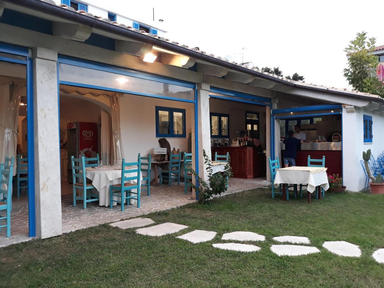 Hotel S'Ortale Con Parcheggio Interno E Ristorante All'Aperto オロゼーイ エクステリア 写真