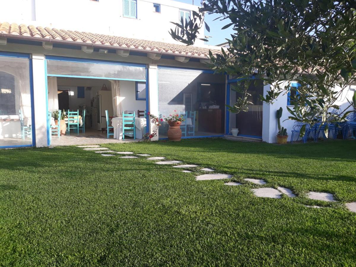 Hotel S'Ortale Con Parcheggio Interno E Ristorante All'Aperto オロゼーイ エクステリア 写真